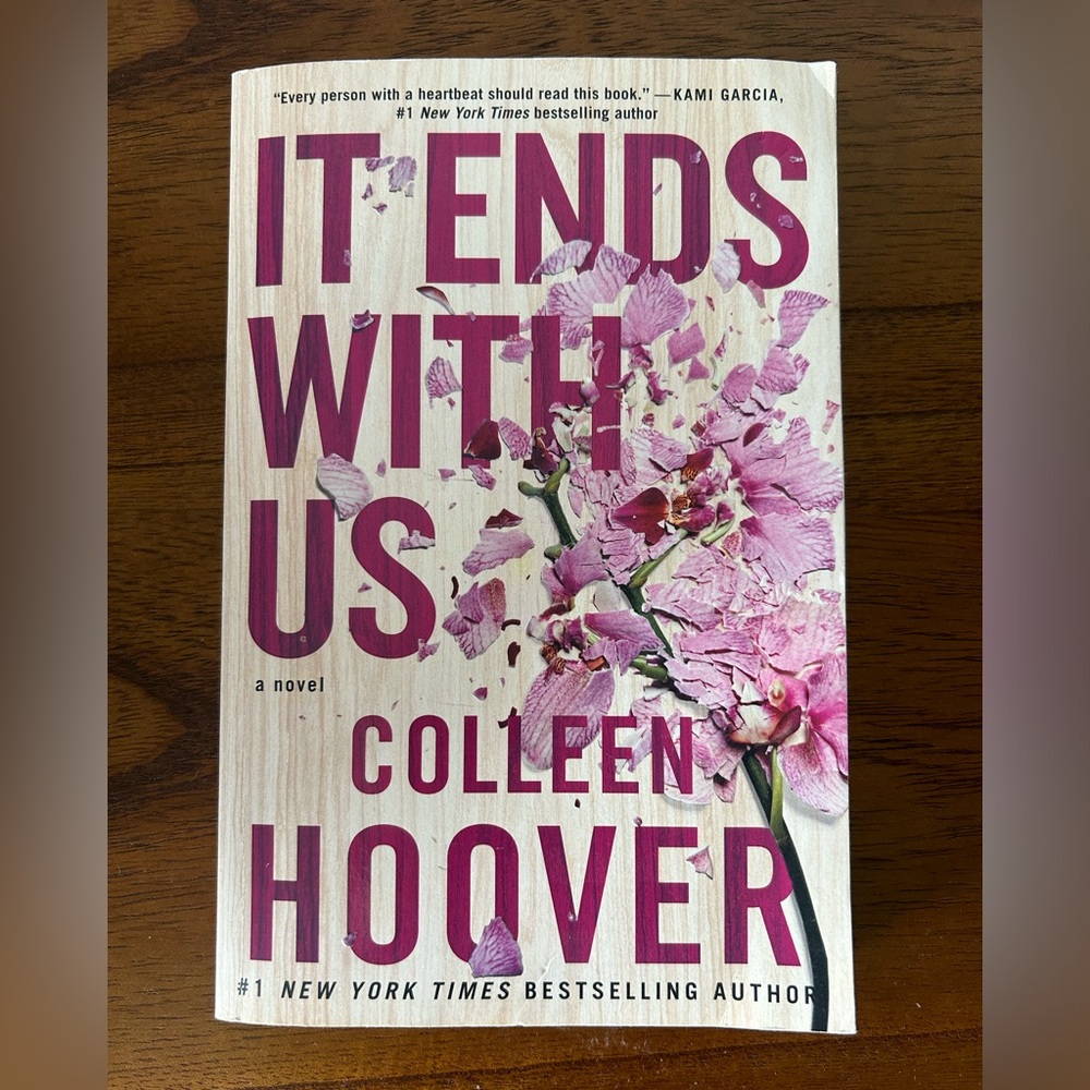 It Ends With Us by Colleen Hoover